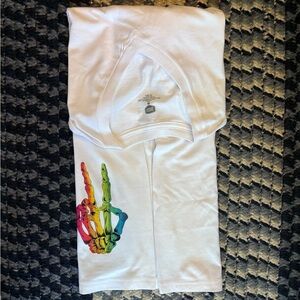 🎃Rainbow peace Skelton graphic Tshirt handmade